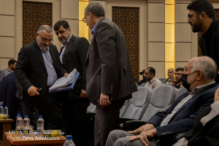 گزارش تصویری | رونمایی از دادنامه خانواده‌های شهدای امنیت علیه دولت امریکا