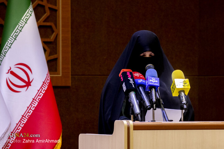 گزارش تصویری | رونمایی از دادنامه خانواده‌های شهدای امنیت علیه دولت امریکا