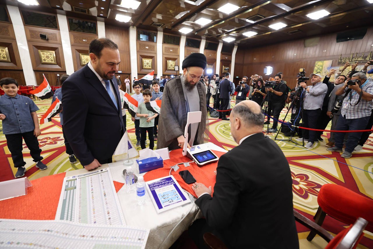 عمار حکیم: انتخابات کنونی پایه ثبات پایدار برای ۲۰ سال آینده عراق است