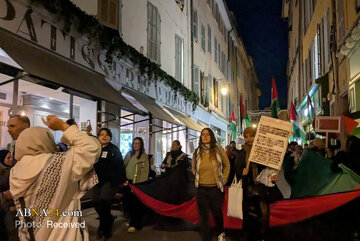 Larawang Balita: Mga Kabataang Pranses sa Aix, Nagprotesta Laban sa Krimen at Pagpatay ng Lahi ng Rehimeng Israeli sa Gaza