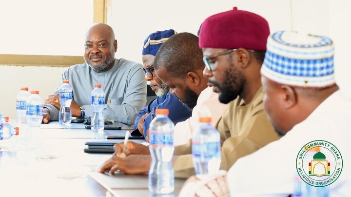 تقرير مصور/ نشاطات دينية وثقافية للطائفة الشيعية في غانا