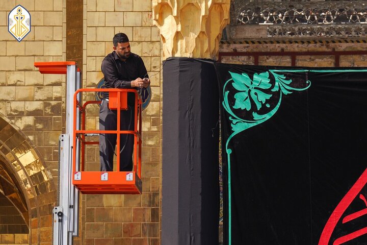 تقرير مصور/ حرم الإمامين الكاظمين يتشح بالسواد بمناسبة استشهاد الامام القاسم (ع)
