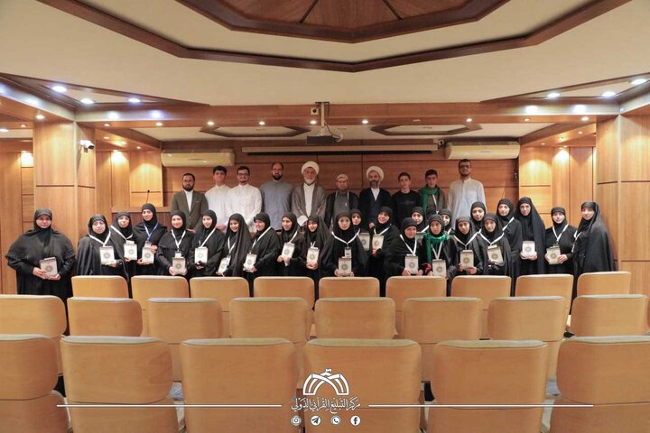 تقرير مصور/ ثلاثون حافظا وحافظة للقرآن الكريم في ضيافة العتبة الحسينية المقدسة