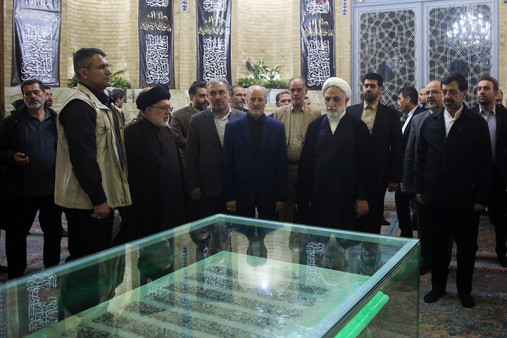 Photos: Head of Iran's Judiciary visits to Hazrat Fatemeh Masoumeh holy shrine