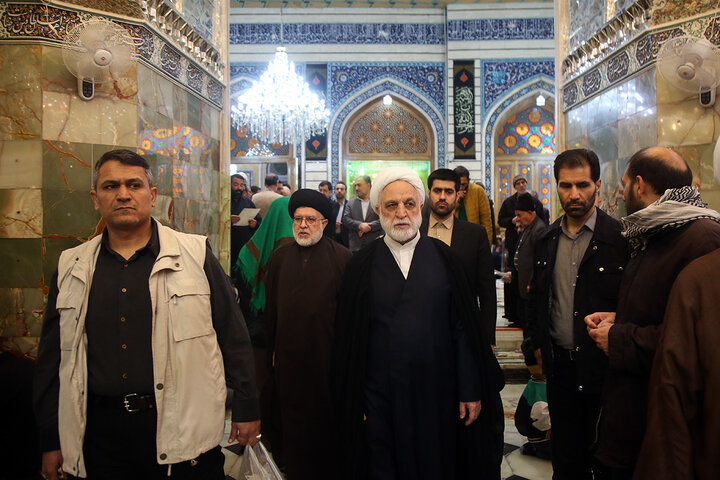 Photos: Head of Iran's Judiciary visits to Hazrat Fatemeh Masoumeh holy shrine