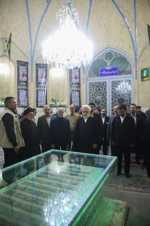 Photos: Head of Iran's Judiciary visits to Hazrat Fatemeh Masoumeh holy shrine