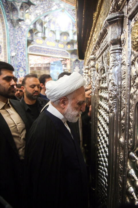 تشرف رئیس قوه قضاییه به حرم حضرت فاطمه معصومه(س)