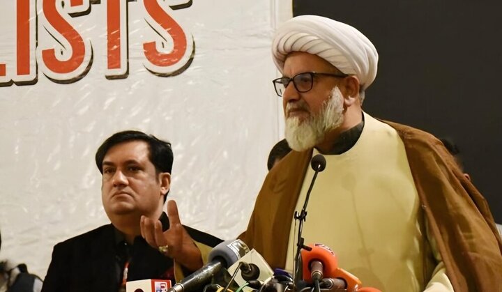 حکومت، مردم را در برابر تروریست‌ها بی‌دفاع رها کرده است