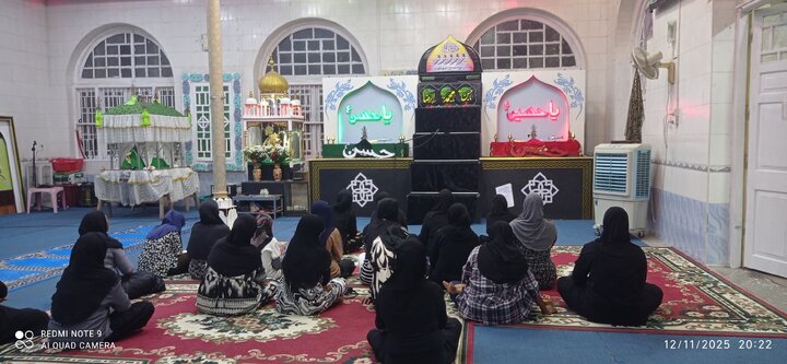 ပြည် မြို့ ကျောင်းကြီး ရှီအဟ် မတ်စ်ဂျစ်ဒ် တွင် အမျိုးသမီးများ၏ သခင်မကြီး ဇဲဟ်ရာ (စ.အ) အတွက် ပြုလုပ် သည့် အဇါဒါရီ မြင်ကွင်း ။ ။ Photos