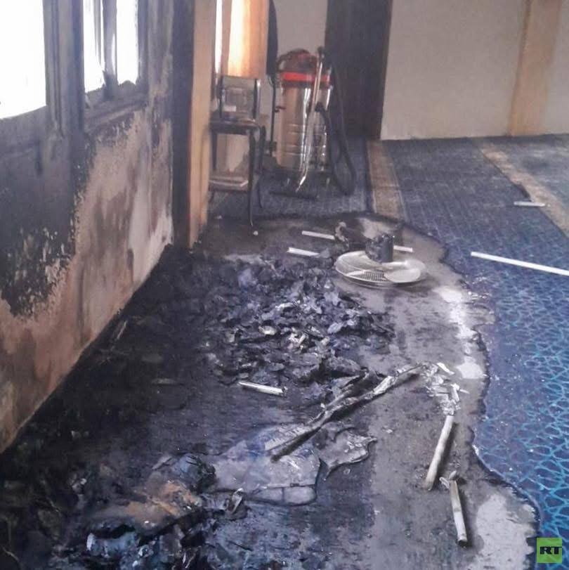 Sinunog ng mga Mananakop[ na Siyonista ang Isang Mosque sa Salfit