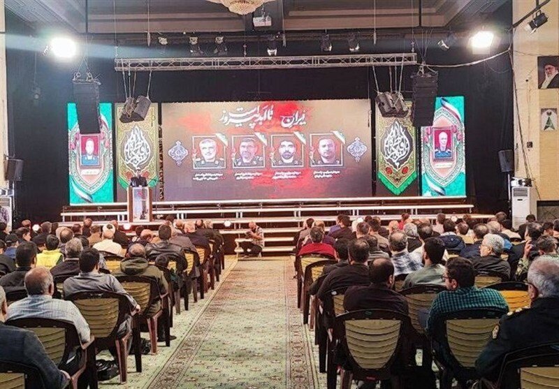 مراسم إحياء ذكرى الشهيد حسن طهراني مقدم "مؤسس البرنامج الصاروخي الإيراني" في طهران