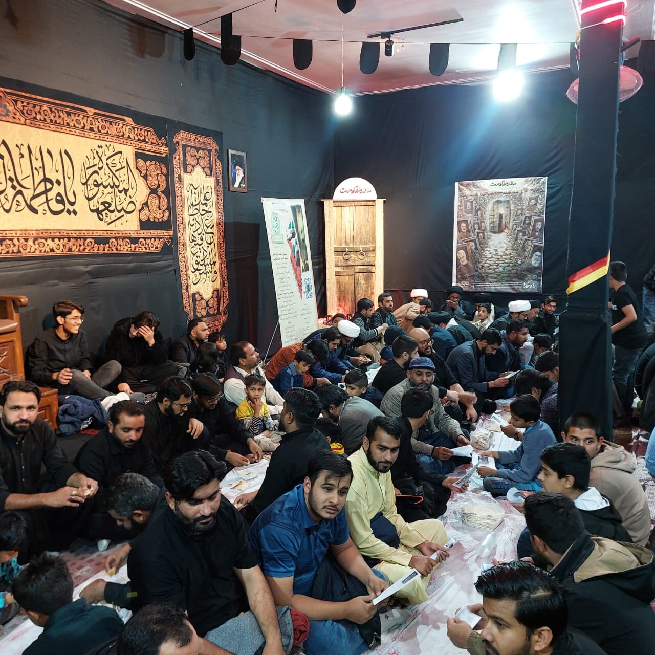 عشرۂ مادرِ مقاومت کی نویں مجلس — "مادرِ مقاومت" کے عنوان پر مولانا محمد حسین سورت والا کا خطاب