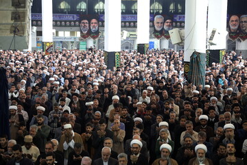 Фото Һесабат | Гумда Јағыш Намазы Гылынды