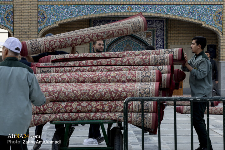 نماز در حرم حضرت عبدالعظیم