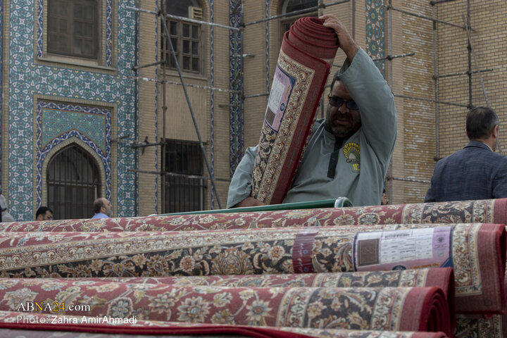 نماز در حرم حضرت عبدالعظیم