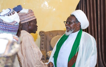 শেখ যাকযাকি খ্রিস্টান এবং নাইজেরিয়ান মুসলমানদের মধ্যে বন্ধুত্ব জোরদার করার উপর জোর দেন।