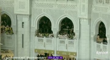 视频 | 禁寺举行祈雨礼拜