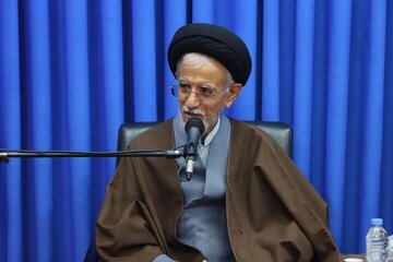 آثار اعتکاف باید در زندگی جوانان ماندگار شود