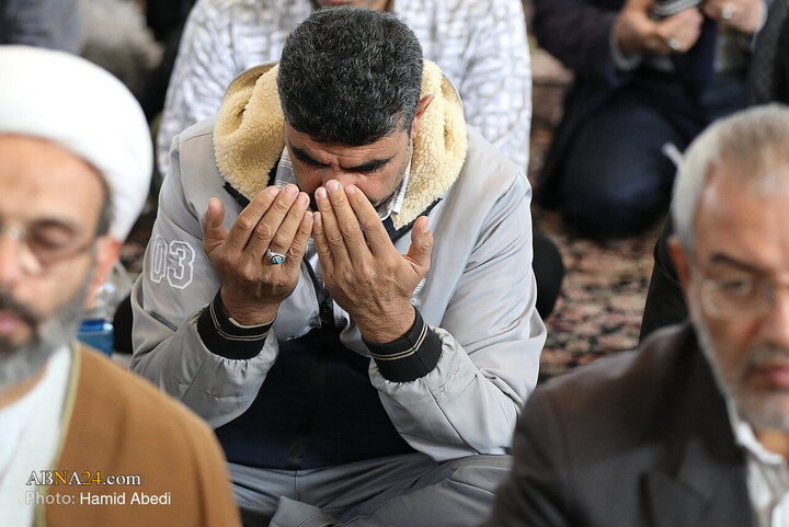 Photos: Praying for rain in Qom