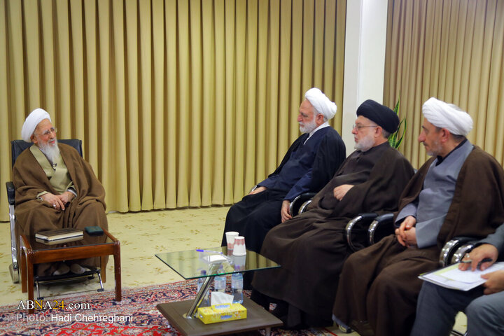 Photos: Head of Iran's Judiciary meets with Ayatollah Javadi Amoli