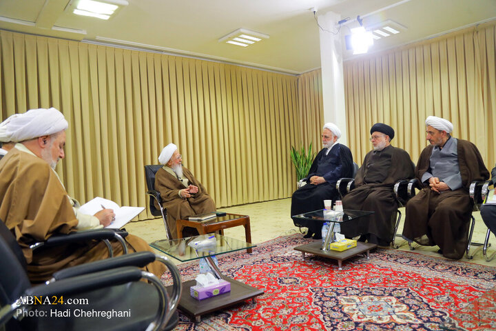 Photos: Head of Iran's Judiciary meets with Ayatollah Javadi Amoli