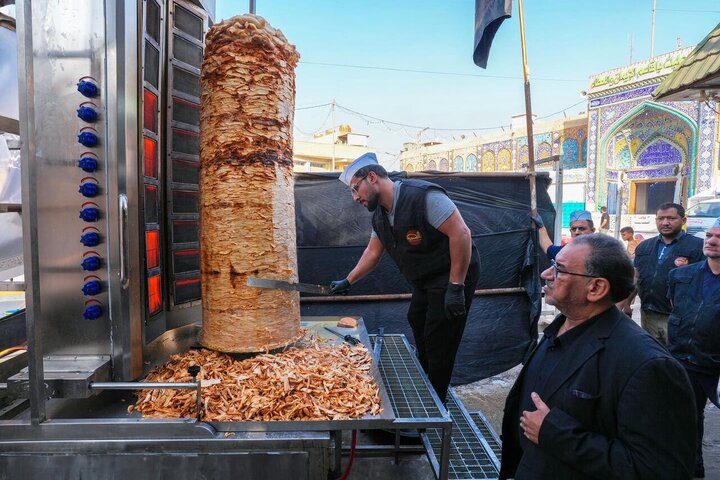 تقرير مصور/ العتبة العسكرية تخدم آلاف الزائرين في إحياء ذكرى السيّد القاسم بن الإمام الكاظم (ع)