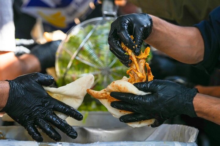 تقرير مصور/ العتبة العسكرية تخدم آلاف الزائرين في إحياء ذكرى السيّد القاسم بن الإمام الكاظم (ع)