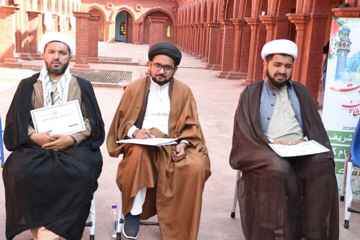 تقرير مصور/ انتهاء ورش عمل "سفراء النور لتدريب المبلغين" برعاية مجلس علماء مدرسة أهل البيت(ع) في باكستان