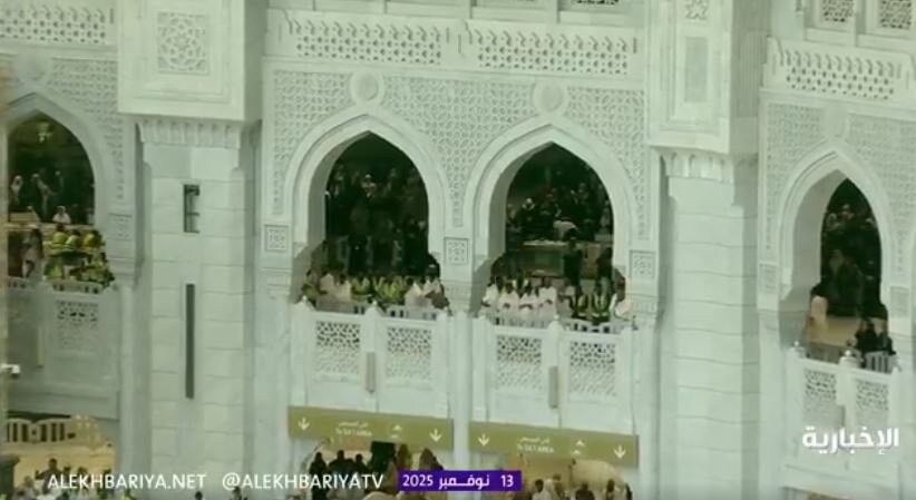 视频 | 禁寺举行祈雨礼拜