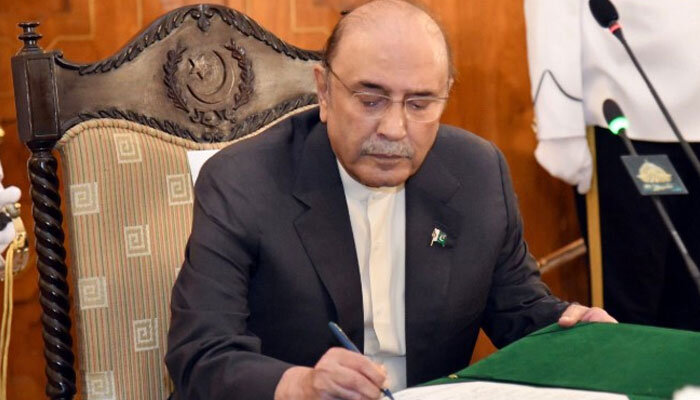 صدر مملکت نے آرمی، نیوی اور ائیرفورس ترمیمی بلز کی منظوری دیدی