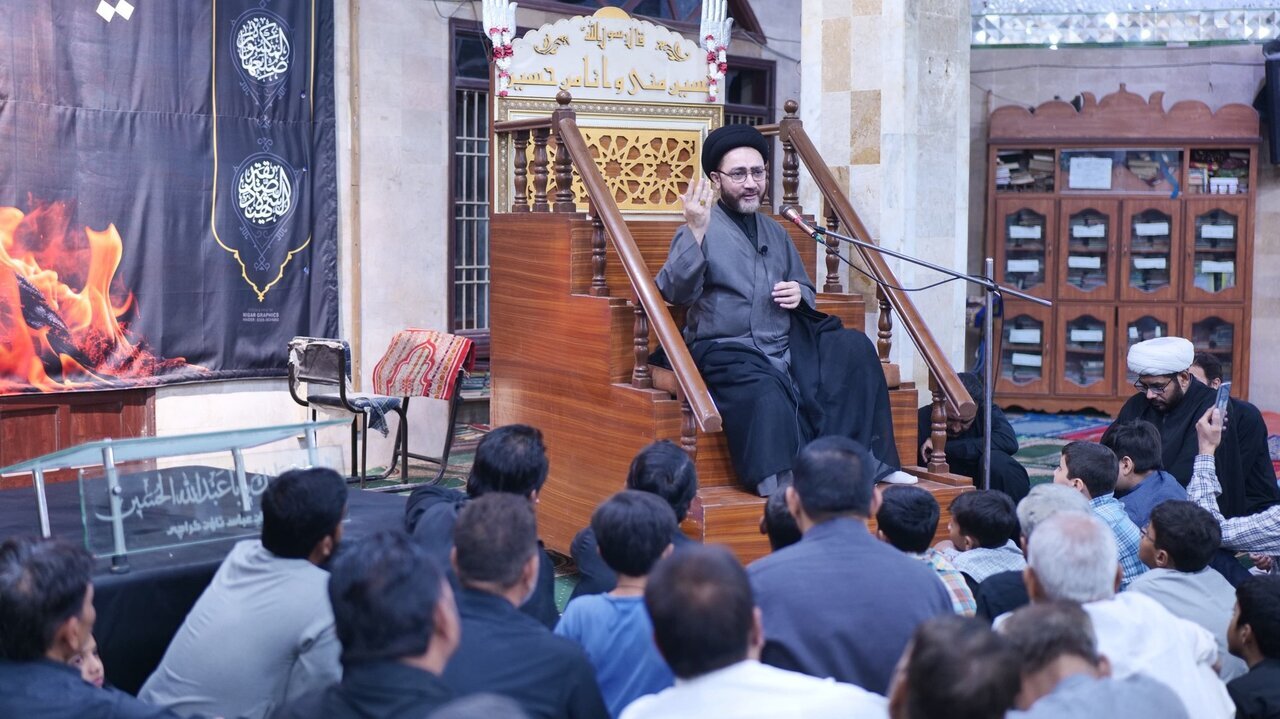 عکس خبری| شهادت حضرت زهرا(س) در امام‌باره مصطفی در کراچی پاکستان