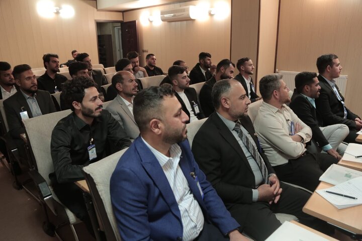 تقرير مصور/ جانب من المشاركين في دورة تعليمية "في الإعلام وصناعة المحتوى برعاية العتبة الحسينية