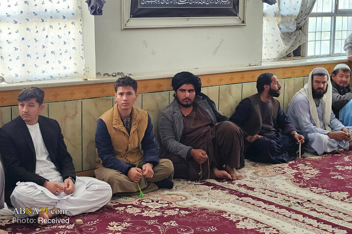 Photos: Friday Prayer of Afghanistan’s Shia Community in Lashkargah