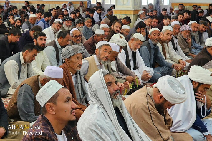 Photos: Friday Prayer of Afghanistan’s Shia Community in Lashkargah
