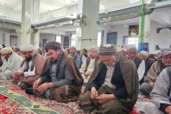 Photos: Friday Prayer of Afghanistan’s Shia Community in Lashkargah