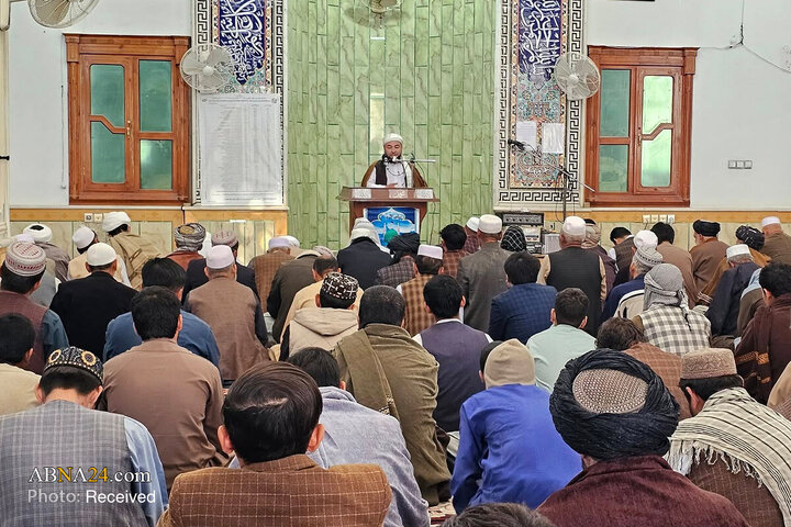 Photos: Friday Prayer of Afghanistan’s Shia Community in Lashkargah