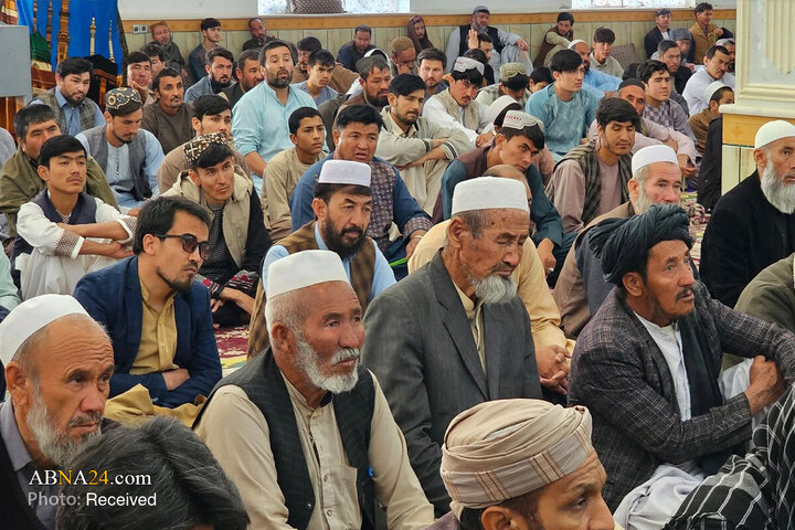 Photos: Friday Prayer of Afghanistan’s Shia Community in Lashkargah