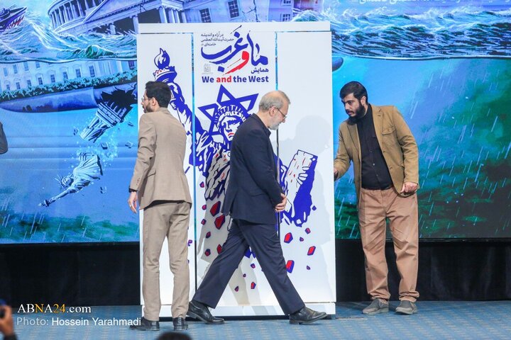 حضور «علی لاریجانی» دبیر شورای عالی امنیت ملی در مراسم اختتامیه «همایش ما و غرب در آراء و اندیشه‌های حضرت آیت الله العظمی خامنه‌ای» 