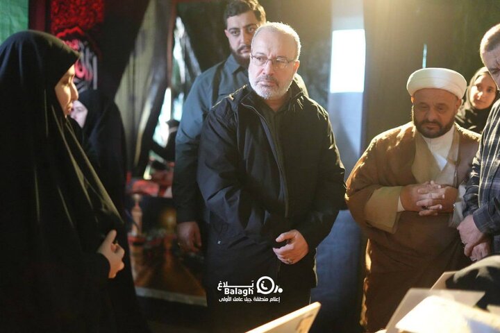 افتتاح معرض "محط رحال العاشقين" في مرقد الشهيد الهاشمي في دير قانون النهر