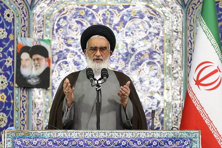 تقرير مصور/ إقامة صلاة الاستسقاء في حرم السيدة المعصومة (ع) بمدينة قم