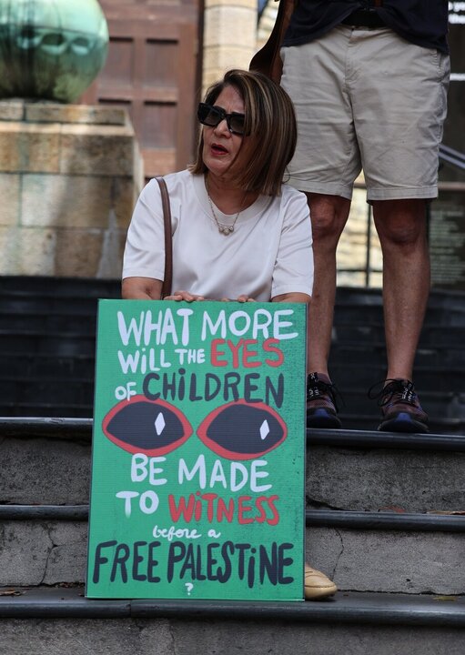 Informe fotográfico | 108ª vigilia interreligiosa consecutiva en la Catedral de San Jorge en Ciudad del Cabo desde el inicio del genocidio en Gaza