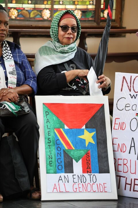 Informe fotográfico | 108ª vigilia interreligiosa consecutiva en la Catedral de San Jorge en Ciudad del Cabo desde el inicio del genocidio en Gaza
