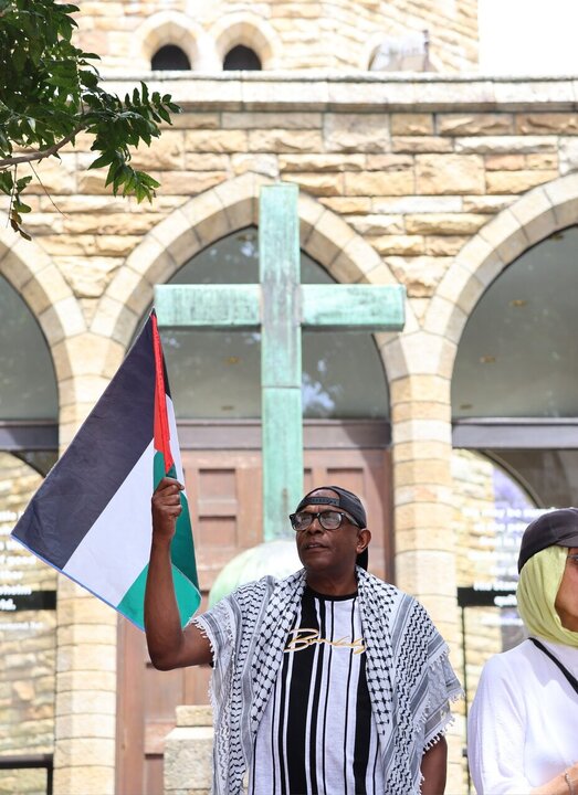 Informe fotográfico | 108ª vigilia interreligiosa consecutiva en la Catedral de San Jorge en Ciudad del Cabo desde el inicio del genocidio en Gaza