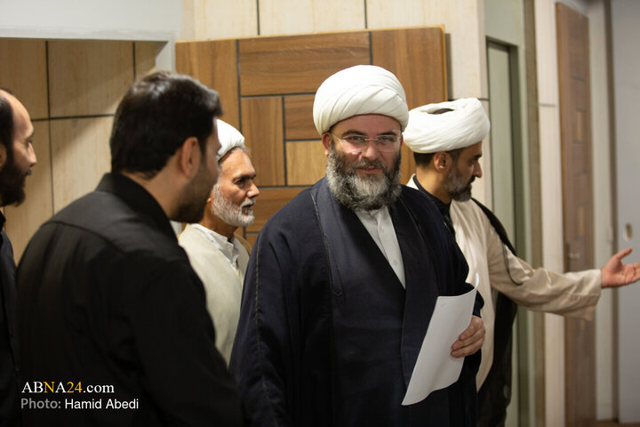 مراسم رونمایی از ۴۰ جلد کتاب کارگروه تبلیغی در قم