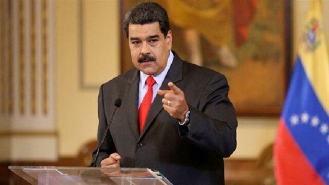 مادورو: آمریکا قصد بمباران و حمله به ونزوئلا را دارد