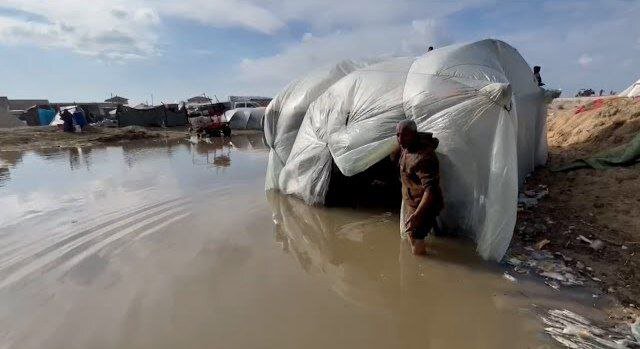 Heavy rains in Gaza flood hundreds of tents, deepening misery for displaced families