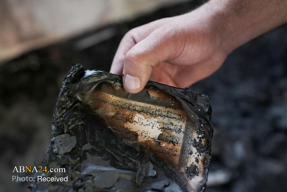 Photos: Zionist settlers set fire to mosque in West Bank