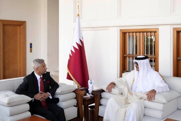 وزیر خارجہ ایس جے شنکر نے قطر کے امیر سے کی ملاقات ، بھارت  قطر تعلقات کو مزید مضبوط کرنے پر دیا زور