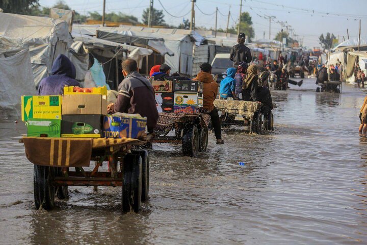 غرق شوارع مواصي خان يونس