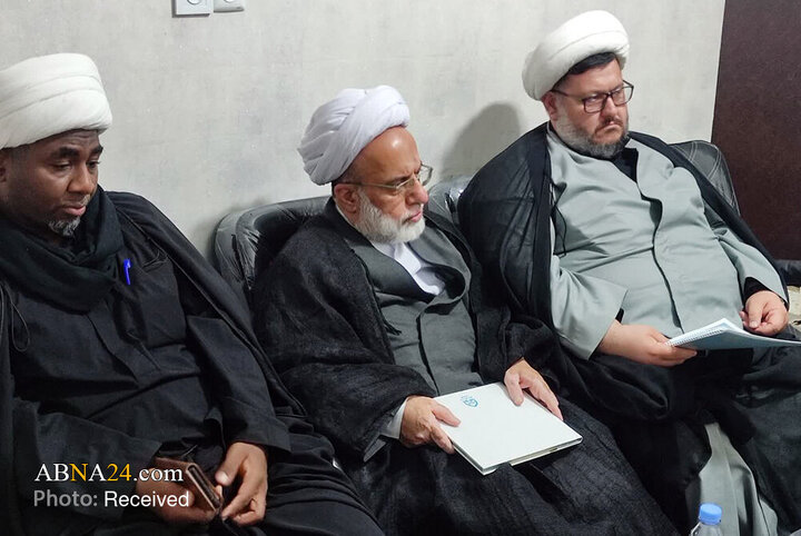 بازدید نماینده ولی‌فقیه در قاره آفریقا از مؤسسه آوای توحید در قم